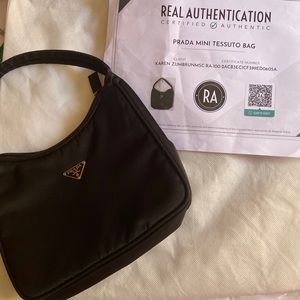 Prada Nylon Tessuto mini bag✨💥